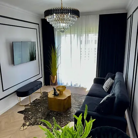 Just Unique Black Appartamento Poznań