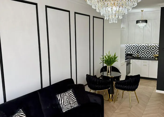 Apartment Just Unique Black Poznan