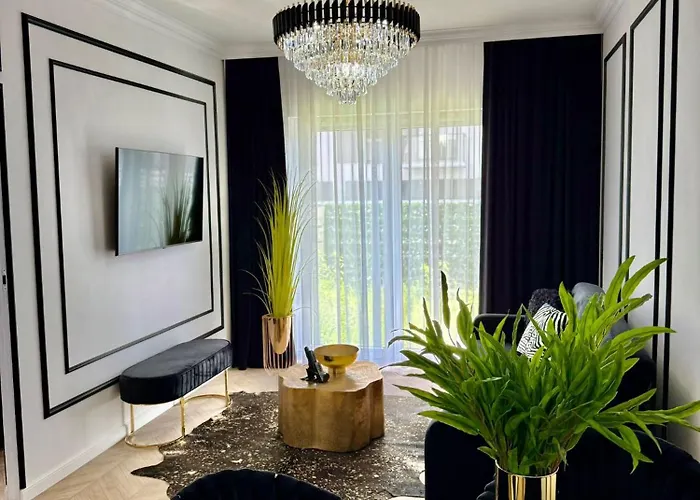 Apartment Just Unique Black Poznan